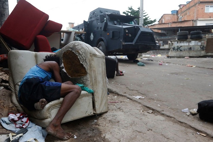 Confronto entre polícias e traficantes deixa  25 mortos no Rio de Janeiro