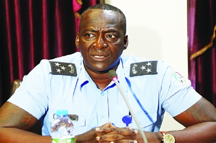 Polícia Nacional em Luanda está mal servida na Comunicação e Imagem