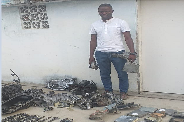 Polícia no Lobito deteve cidadão que comprava peças roubadas de viaturas