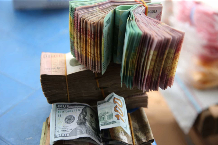 SIC recupera mais de 20 milhões de kwanzas dos 80 milhões furtados por funcionários do BPC, BCI e agente da PNA