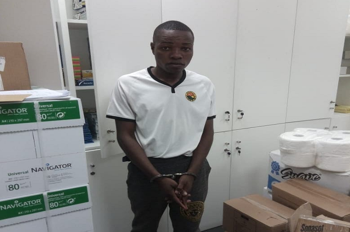 Moçambicano detido em Luanda por assalto as instalações do Ministério da Acção Social