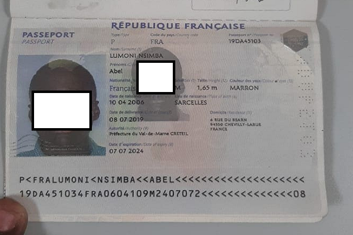 Cidadãs nacionais detidas no Aeroporto 4 de Fevereiro por falsificação de passaporte e teste de Covid-19