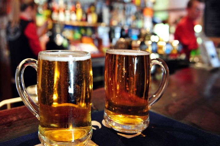 Detido cidadão que envenenou o amigo enquanto consumiam álcool