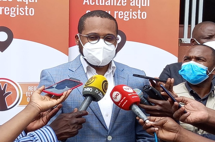 Marcy Lopes constata  funcionamento dos BUAPs em Viana