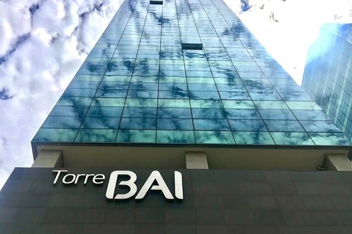 Governo vende as suas participações nos bancos BAI e Económico