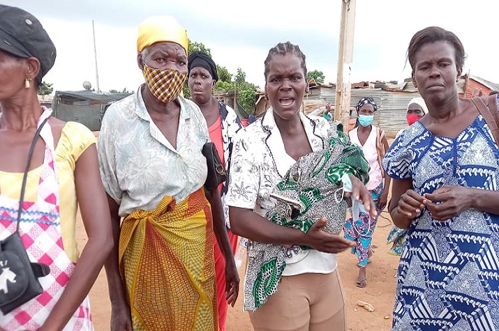 Moradores da Ilha Seca no Zango denunciam ‘esquemas’ no processo de realojamento no Maye-Maye