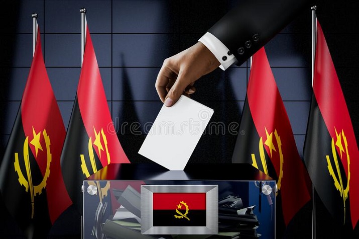 Pré-campanha: UNITA e MPLA ensaiam novos actores e novas estratégias