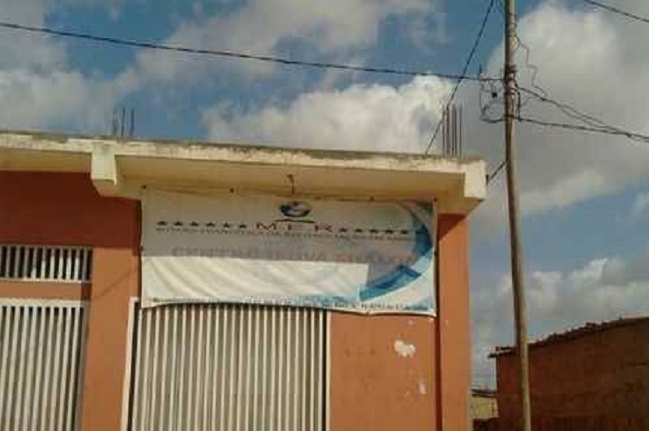 Pastor da igreja "MER" mata a tiros marido da pastora para se apoderar da viatura