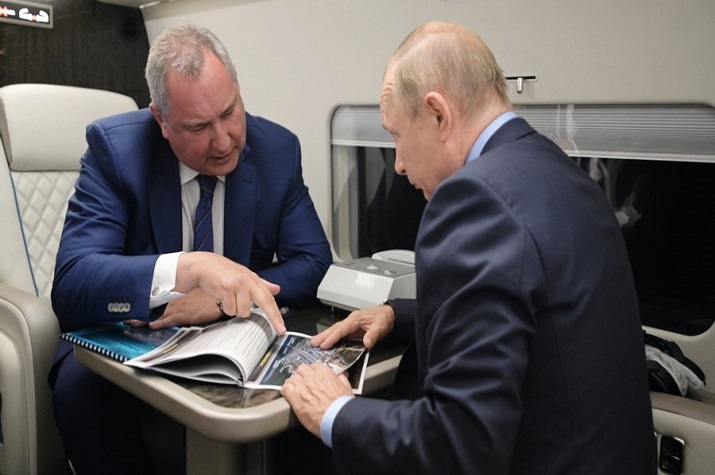 Arsenal nuclear da Rússia permite destruir qualquer agressor em poucos minutos - Dmitry Rogozin