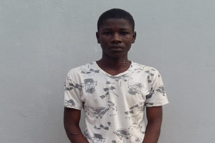 Detido jovem de 19 anos de idade por violar sexualmente menor de 2 anos