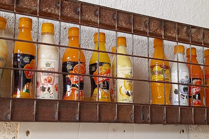 Funcionários da empresa de sumo Regal alertam para falta de qualidade do produto