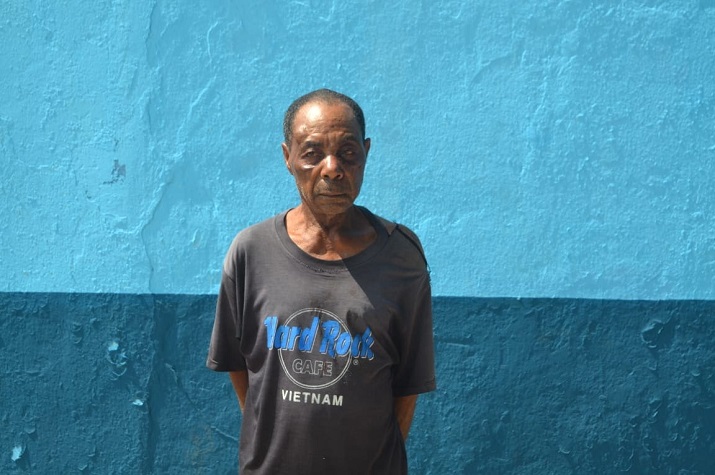 Ministério Público já soltou duas vezes: Ancião de 75 anos viola menor de 13 anos de idade