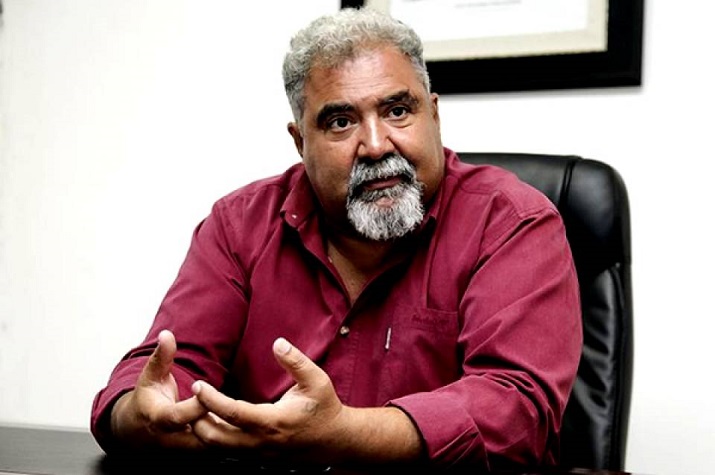 Bento Bento deve dançar Kuduro em casa dele, não é com cerveja nem com jardadas que se resolvem os problemas – Viana dispara contra o MPLA