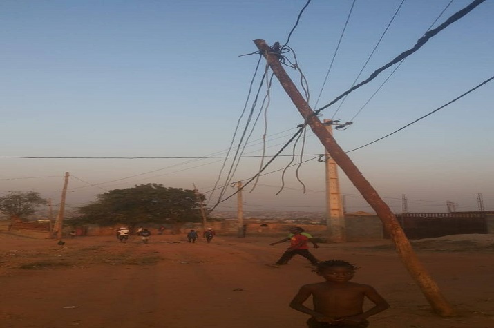 Preparação de assaltos: Marginais roubam cabos eléctricos no bairro Paraíso e deixam famílias na escuridão