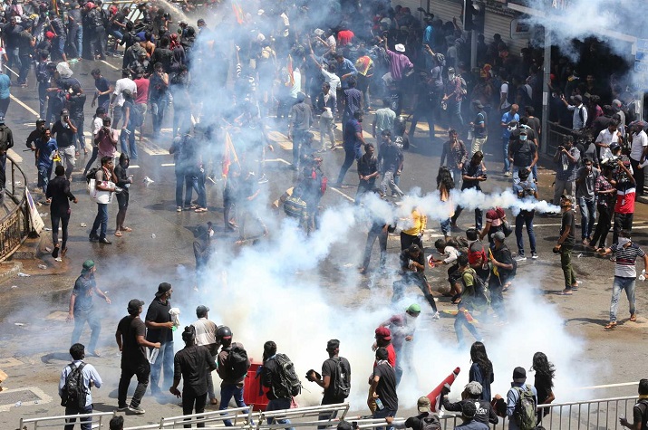 Presidente do Sri Lanka foge da residência oficial antes de ser invadida por manifestantes