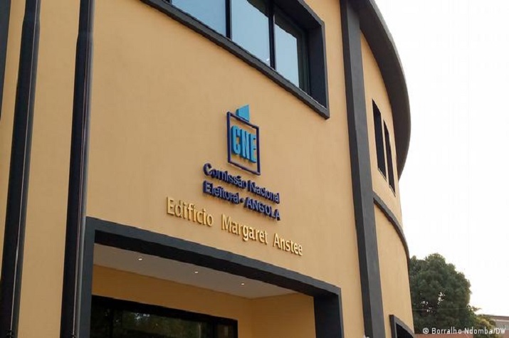 URGENTE: CNE convida Igreja católica para observar eleições em Angola