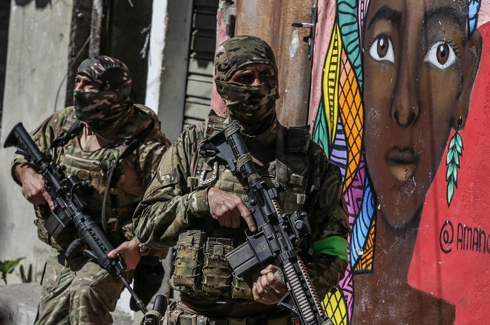 ONG pedem investigação “exaustiva” a operação policial no Rio de Janeiro