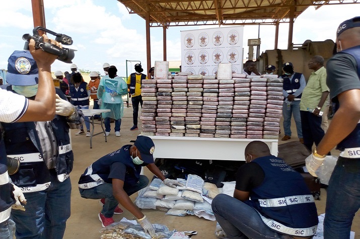 SIC apreende mais de 150 Kg de Cocaína provenientes do Brasil escondidas em caixas de frango