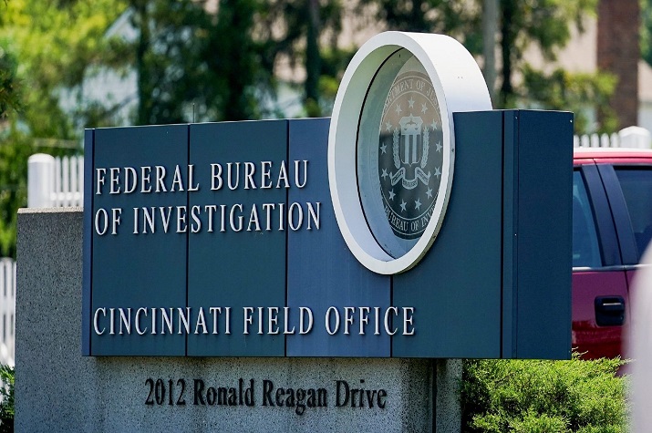 'Abatido' homem armado que tentou invadir escritório do FBI em Ohio