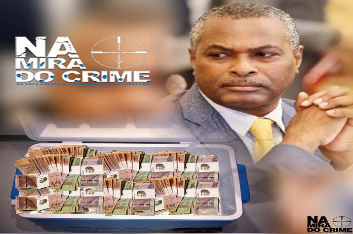Empresário de pimpa - Abel Chivukuvuku foi corrompido ao vivo