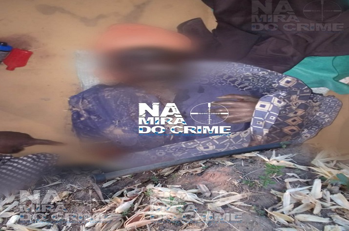 Crença ao feiticismo: Enteado de 47 anos mata madrasta de 73 com golpes de enxada na cabeça