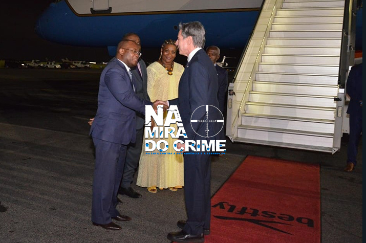 Secretário de Estado americano trabalha em Luanda
