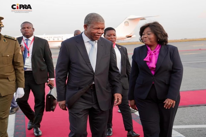 PR desloca-se a África do Sul para assistir tomada de posse de Cyril Ramaphosa