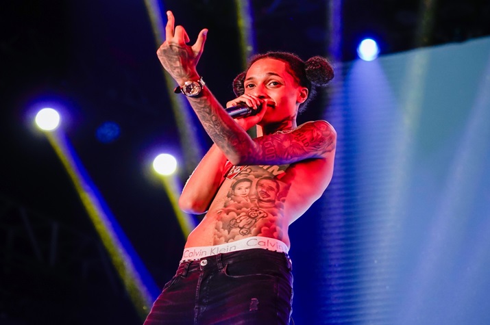 Rapper brasileiro "Oruam" recusa realizar concerto em Portugal após GNR encontrar droga no carro em que seguia