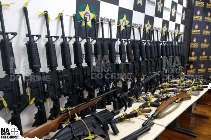 Foram encontradas milhares de munições: Polícia brasileira descobre fábrica clandestina de armamento