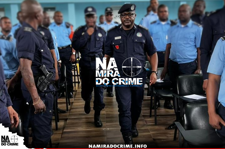 50 anos de Independência: Comandante-Geral vai perdoar efectivos da PNA arrolados em processos disciplinares ligeiros