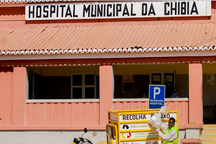 Menor de nove anos mata o seu amigo com um porrinho na Chibia