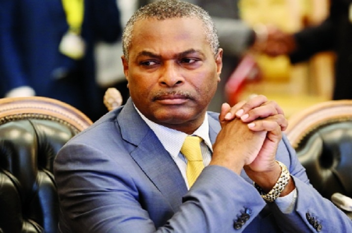 Actual Constituição da República cumpriu com o papel político intencionado por José Eduardo dos Santos - Abel Chivukuvuku