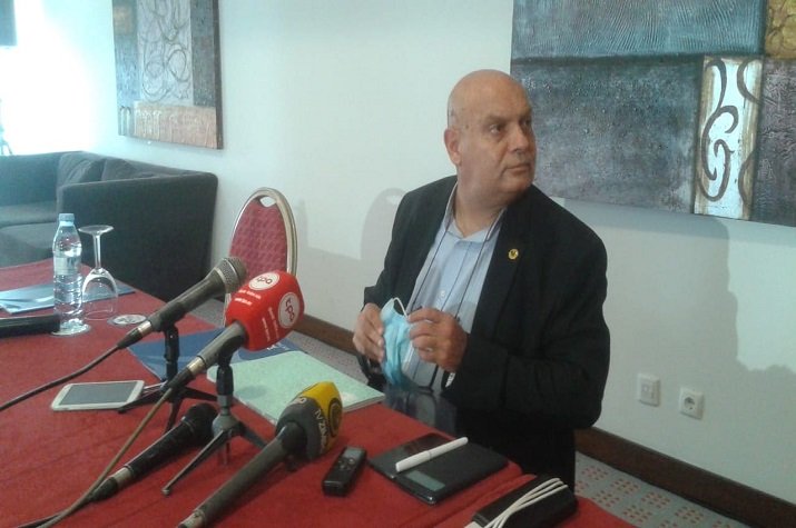 Antigo assessor de Jonas Savimbi acusa Adalberto Costa de ter negócios com a maior parte dos marimbondos