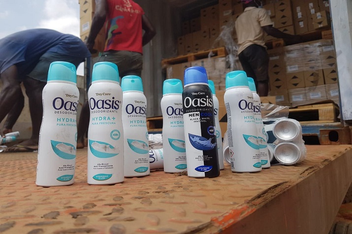Mais de uma tonelada de desodorizantes OASIS destruídas pelas autoridades