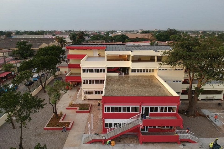 Alunos questionam não funcionamento da enfermaria do colégio público Angola e Cuba