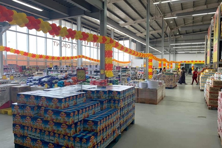 Produtos expirados das fazendas Aldeia Nova e Aurora estão a ser comercializados no Supermercado Africana