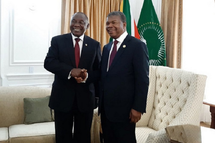 Angola 'procura clientes' na África do Sul 