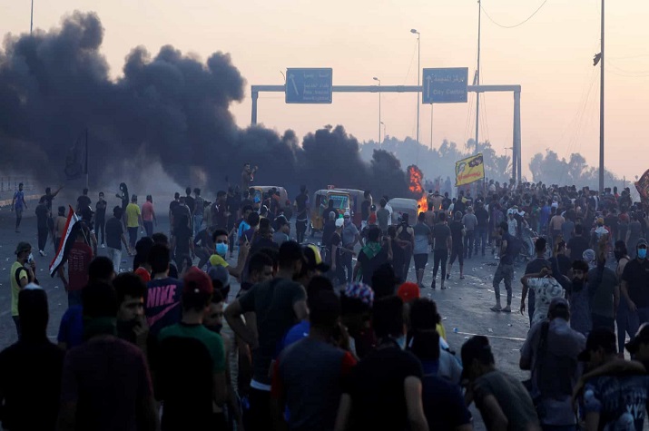 Mais de 100 mortos e de 6.100 feridos em protestos no Iraque