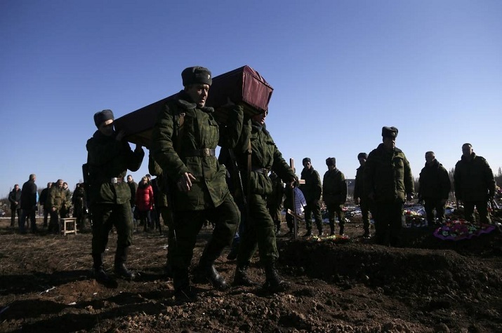 Militar abre fogo e mata oito colegas em base do exército russo