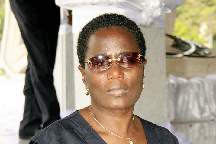 Irmã gémea de Joseph Kabila chefia a Comissão de Defesa