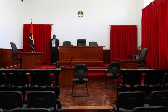 Funcionários do Tribunal de Benguela vão ser julgados por corrupção